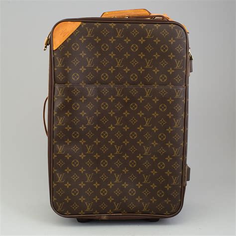 louis vuitton lugage|Louis Vuitton suitcase carry on.